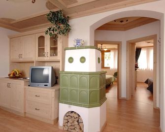 Hotel Arcobaleno - Fai della paganella