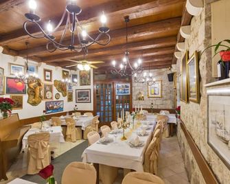 Bed&Breakfast Sorgo Palace - Ston - Restaurante