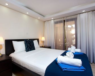 Galatex Beach Living by TrulyCyprus - Limassol - Sovrum