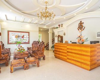 Dieu Thong Hotel - Dalat - Front desk