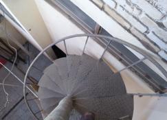 casa para hospedar con sala para recepciones - Chiclayo - Stairs