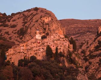 Auberge De La Madone - Peillon