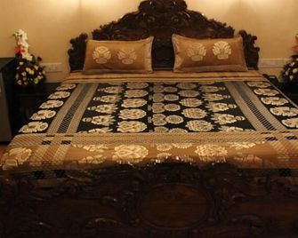 Mayflower Beach Resort - Baga - Bedroom