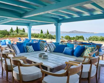 Due Lune Puntaldia Resort & Golf - San Teodoro - Patio