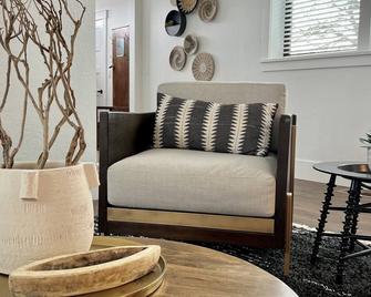 B A S E C A M P church - renovated church with modern interior - Polson - Living room
