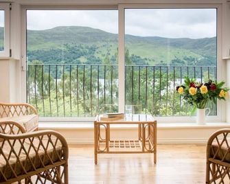 Loch Rannoch Highland Club. Highland Lodge 5 - Kinloch Rannoch - Balcón