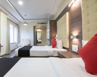 Capital O 18788 Phoenix Hotel & Resort - Bangalore - Quarto