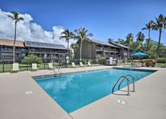 Kaunakakai Home at Molokai Shores with Pool! - Kaunakakai - Pool