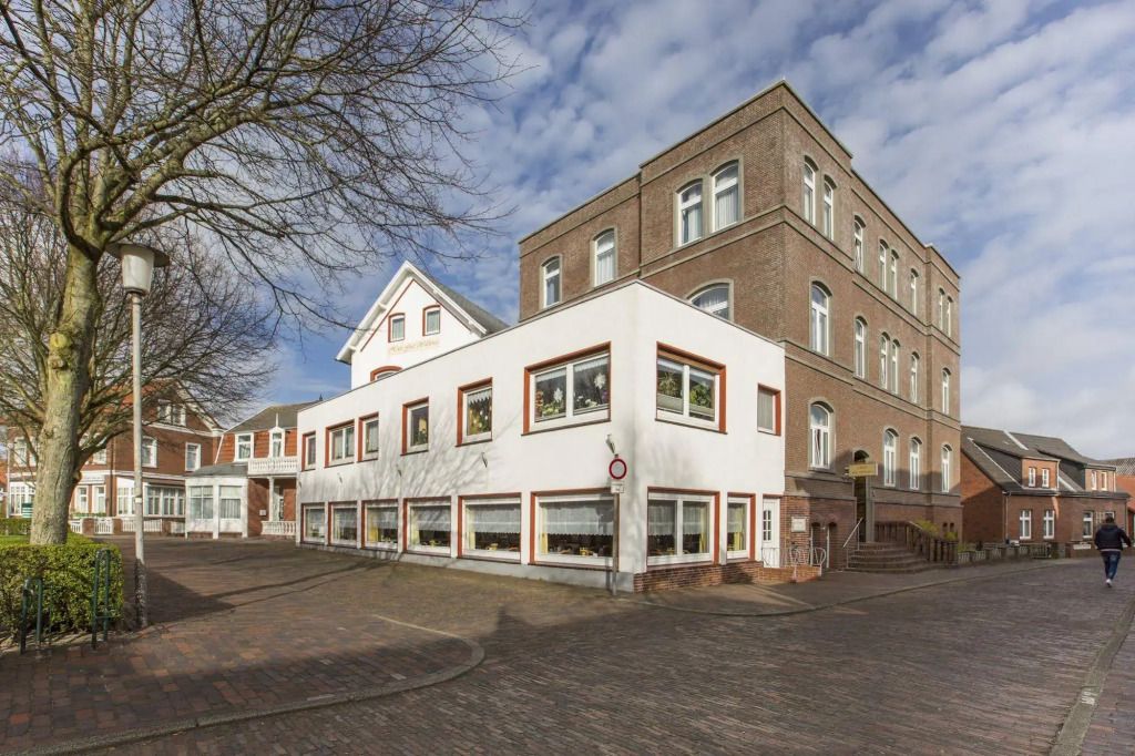 Hotel Graf Waldersee - בורקום - בניין