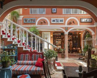 Elia Boutique Hostel & Apart-Hotel - Tbilisi - Aula