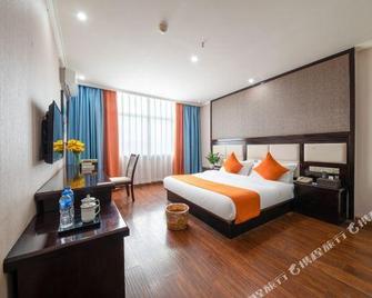 Kun Cheng Hotel - Kunming - Habitación