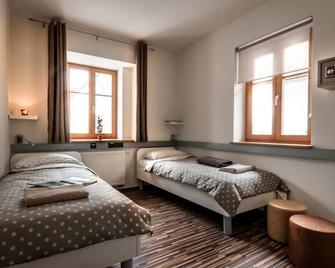CUBE central rooms for 2 - Liubliana - Habitación