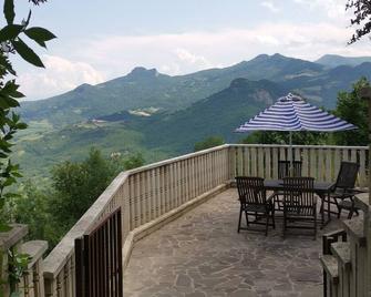 Angel's view is in the national park of the Gran Sasso, and is ultimately unique - Farindola - Balcón