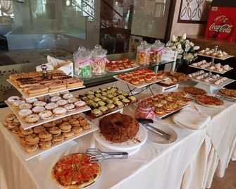 Tiva del Mar Beach Hotel - Sveti Vlas - Buffet