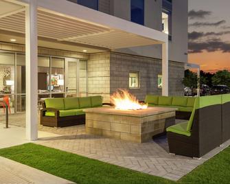 Home2 Suites by Hilton Austin North /Near the Domain - Ώστιν - Βεράντα