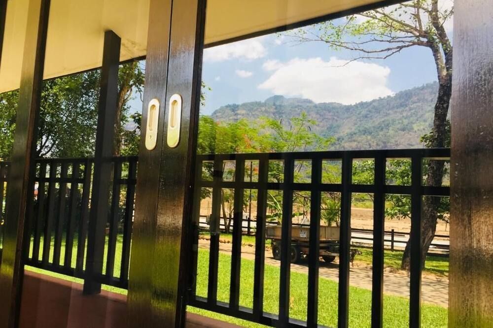 Wopakok Hotel - Champasak - Balcón
