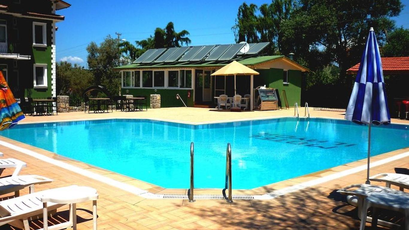 The Green Valley Hotel