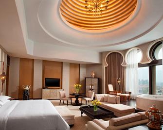 Sheraton Qingyuan Lion Lake Resort - Qingyuan - Bedroom