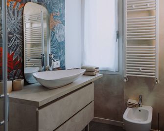 Antica Dimora dei Gelsi - Manerba del Garda - Bagno