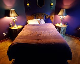 Le Manoir aux Secrets - Rawdon - Bedroom