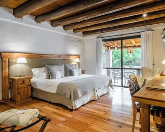 Lares De Chacras - Chacras de Coria - Bedroom