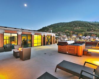 Main & SKY - Park City