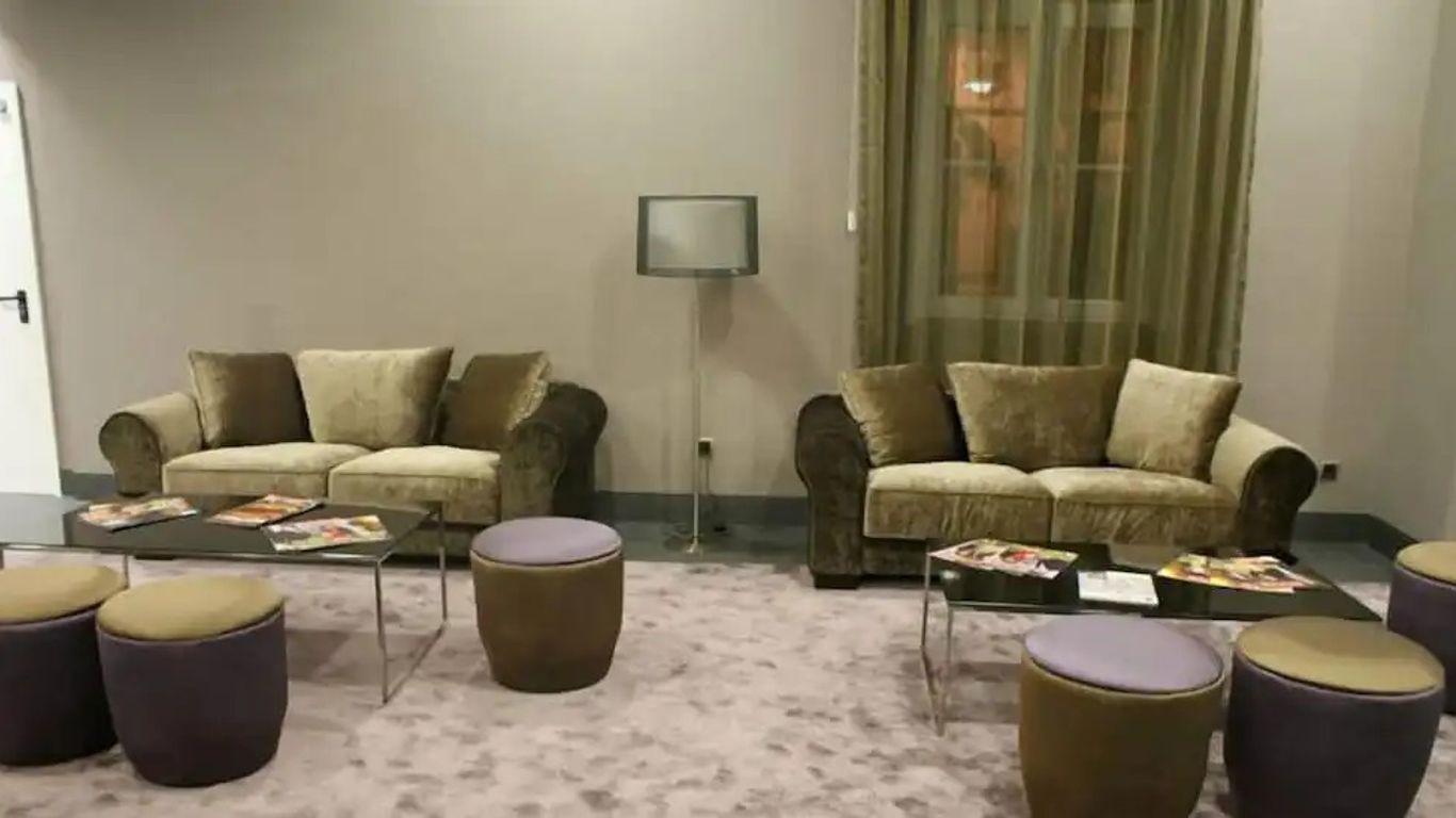 호텔 비에네스타 테르마스 데 비젤라