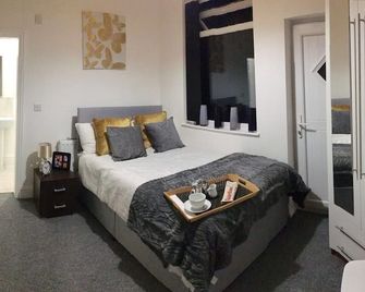 Townhouse @ Nelson Street Crewe - Crewe - Bedroom