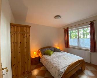 Ferienpark-Eichenwald - Dranske - Schlafzimmer