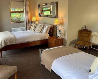 Dunhill Cottage - Hillsborough - Bedroom