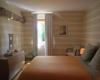 La Haute Gilberdiere - Saint-Jean-le-Thomas - Bedroom