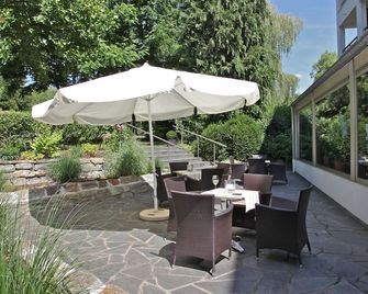 Waldhotel Bad Soden - Bad Soden am Taunus - Patio