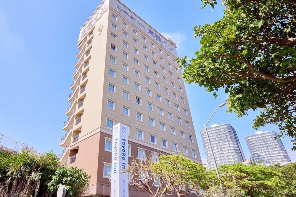 Toyoko Inn Okinawa Naha Omoromachi Ekimae
