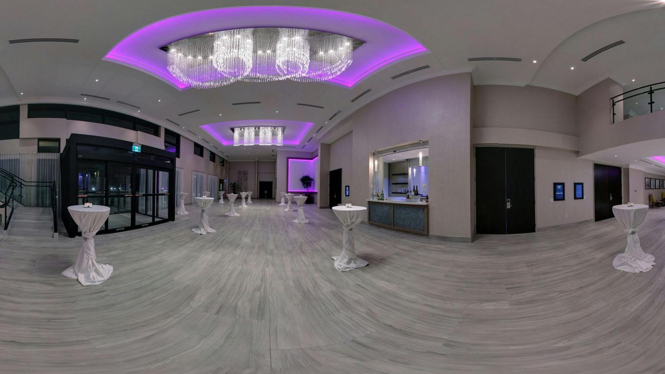 TownePlace Suites by Marriott Oshawa