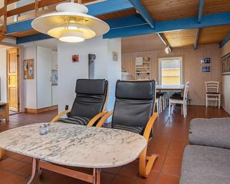 10 person holiday home in Thisted - Nørre Vorupør - Sala de estar
