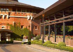 Citadel Inn Hotel & Resort - Leópolis - Edificio