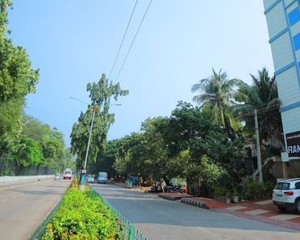Hotel Ramcharan Residency - Tirupati - Outdoors view