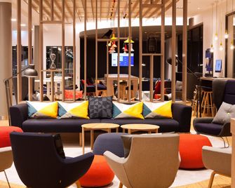 Holiday Inn Express Ringsheim By IHG - Ringsheim - Lounge