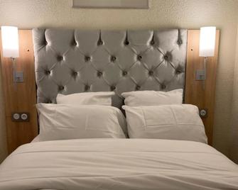 Hotel Le Green - Le Havre - Bedroom