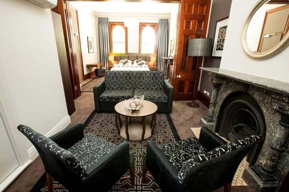 Avonmore On The Park Boutique Hotel