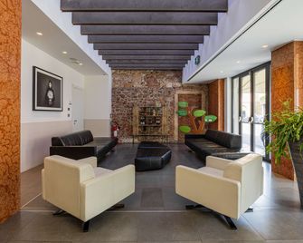 بست ويسترن بلس هوتل دو كابوليتي - فيرونا - ردهة