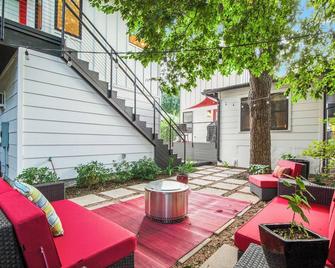 Cozy studio, Pet Friendly, Outdoor Oasis near Zilker - Austin - Innenhof