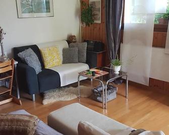 Holiday apartment Stalden for 1 - 2 persons with 1 bedroom - Holiday apartment - Sarnen - Salon