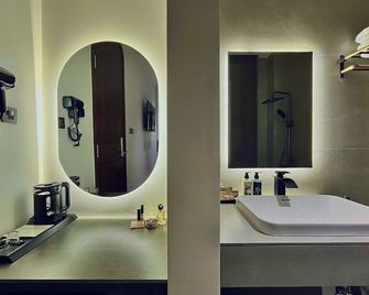 Dong Nhu 5 Hotel - Ciudad Ho Chi Minh