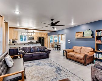 Make the Family Memories Here | Fishing Pond | Indoor Playground | Scenic Views - Nashville - Obývací pokoj