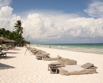 Be Tulum Beach & Spa Resort - Tulum - Playa