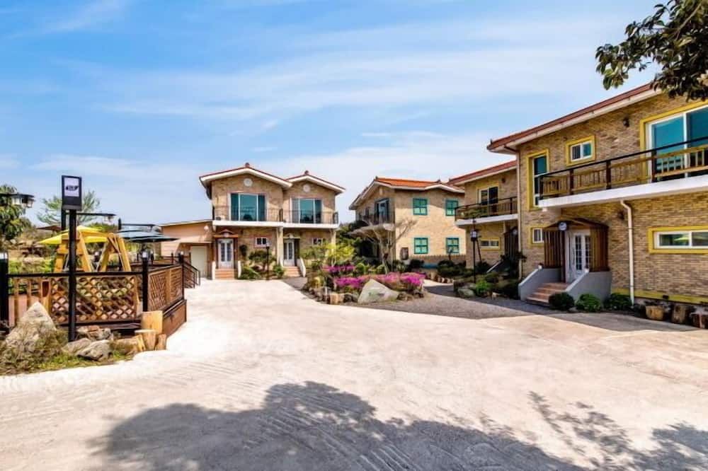 إيكو ريزورت