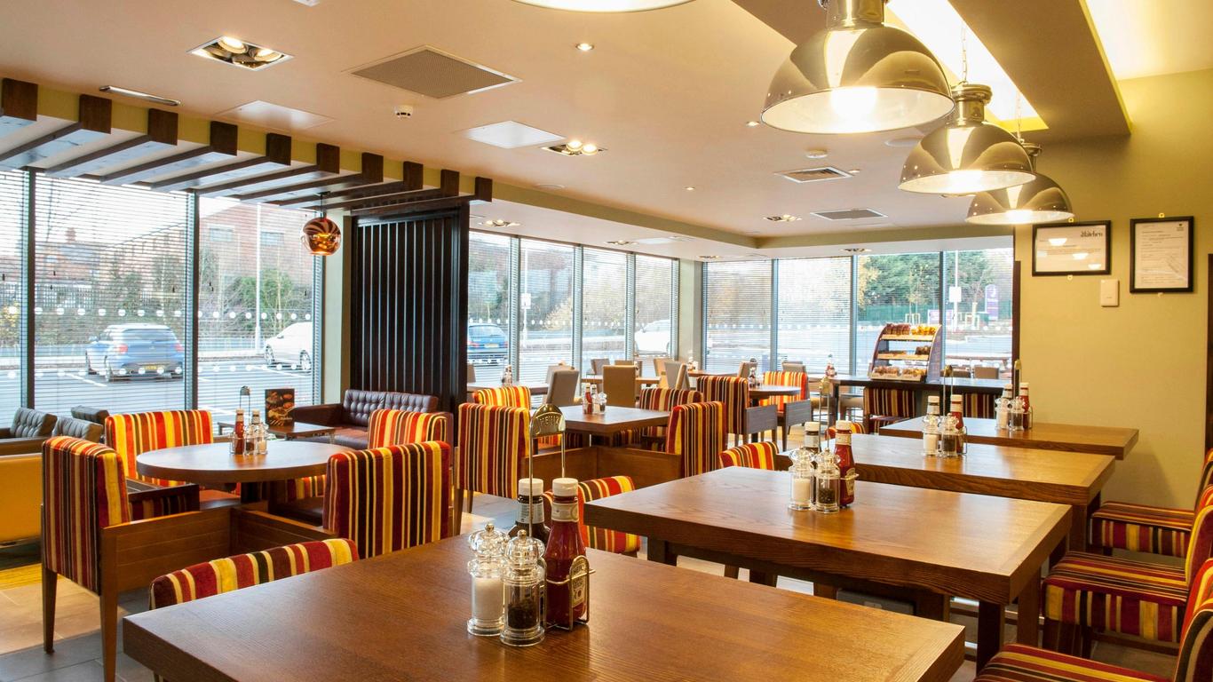 Premier Inn Wrexham City Centre