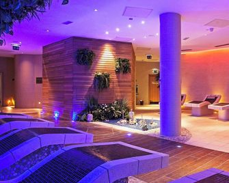 The Kingsley - Cork - Piscina