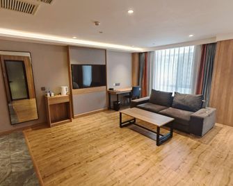 Greentree Inn Zibo Zichuan District Flyover Business Hotel - Zibo - Schlafzimmer